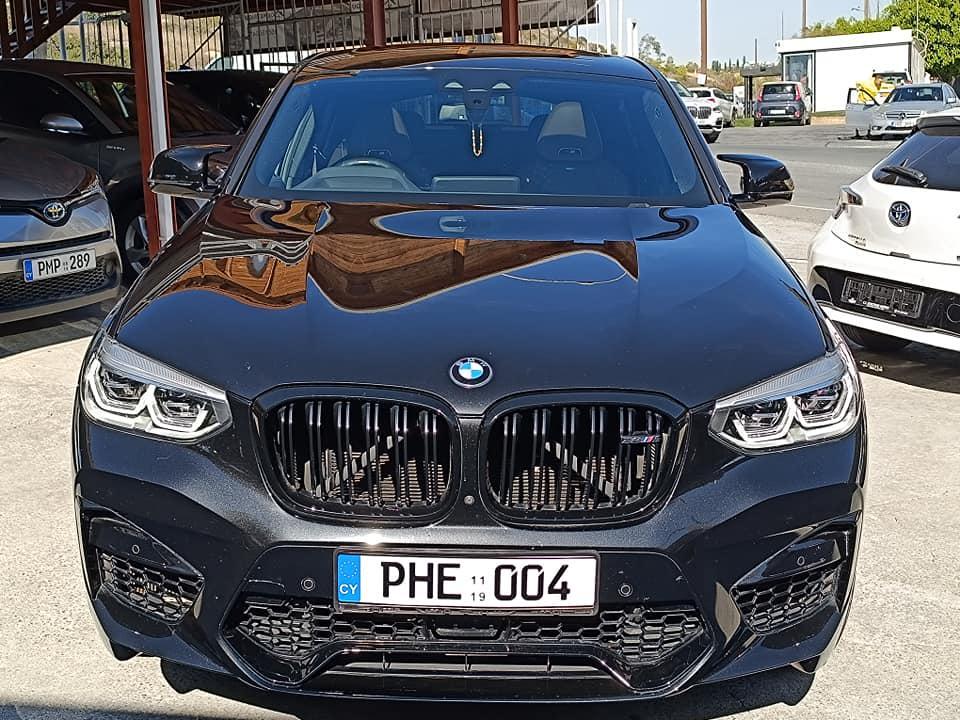 https://cache.vooxee.com/adverts/01/0s/010s27jau81xpx31gew8cafk.jpg