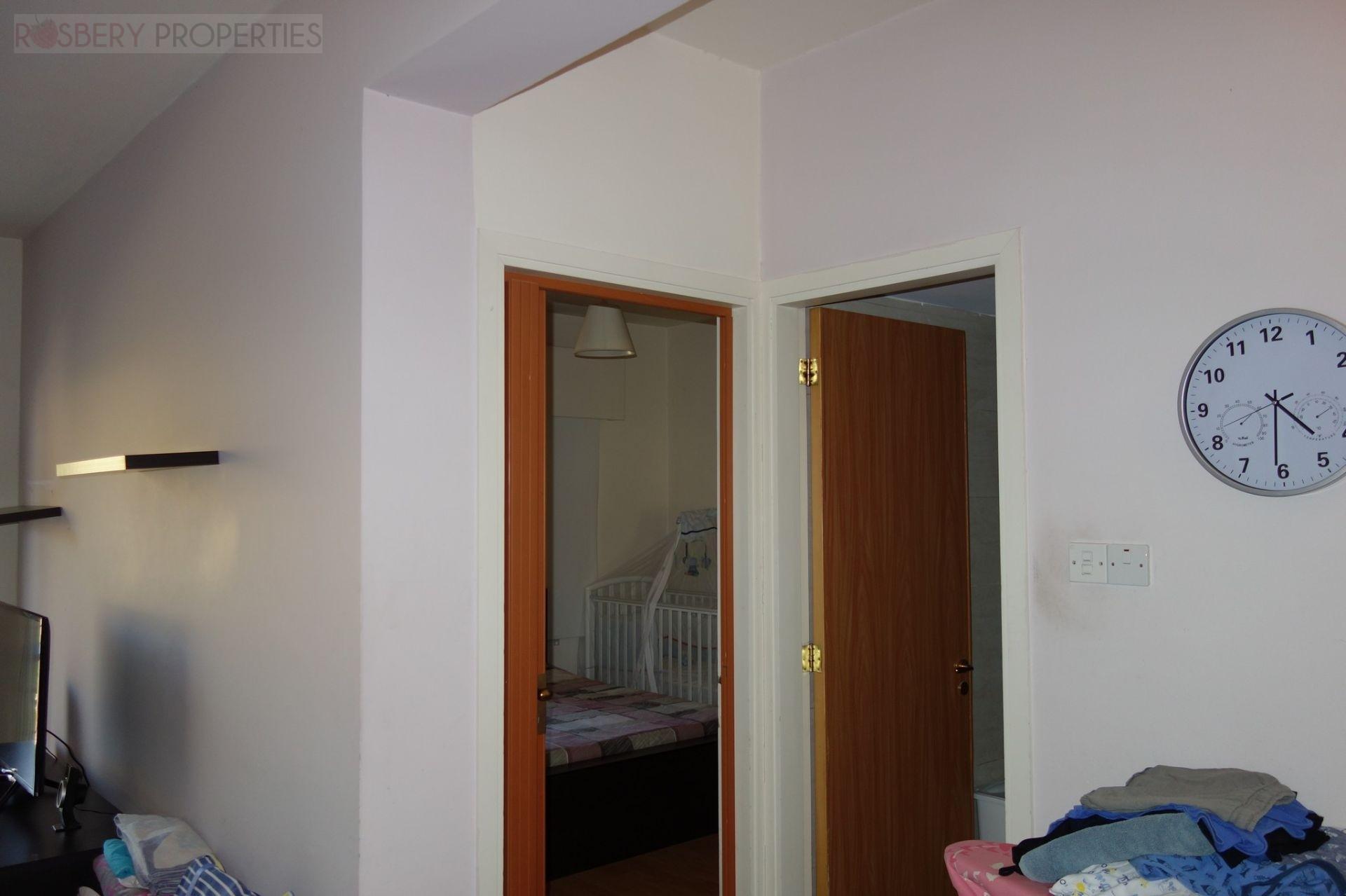 https://cache.vooxee.com/adverts/01/0z/010zo6g68i5ihpjc6suqhqxr.jpg