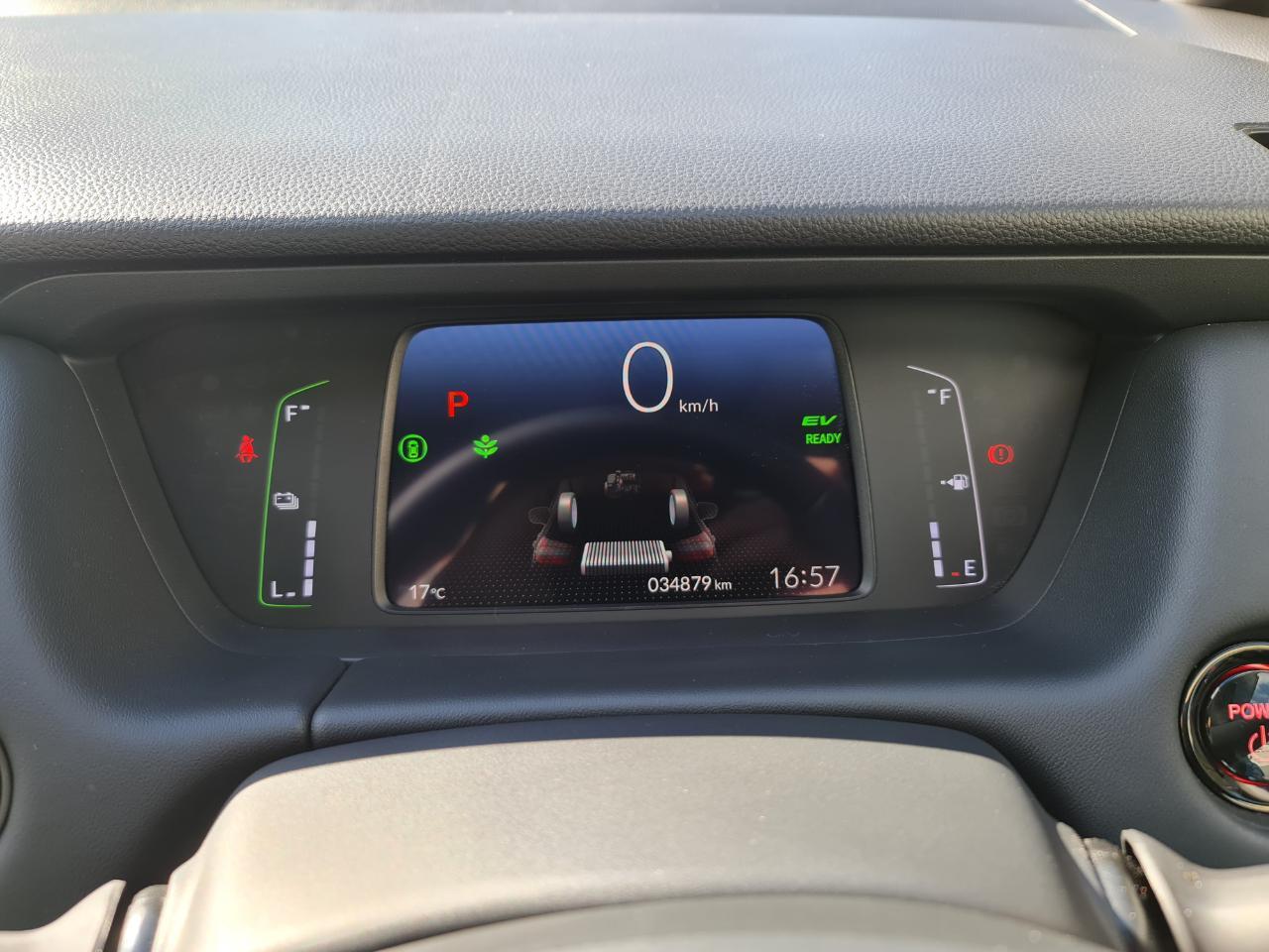 https://cache.vooxee.com/adverts/01/4g/014g0if4dejd9te7cs69y81e.jpg