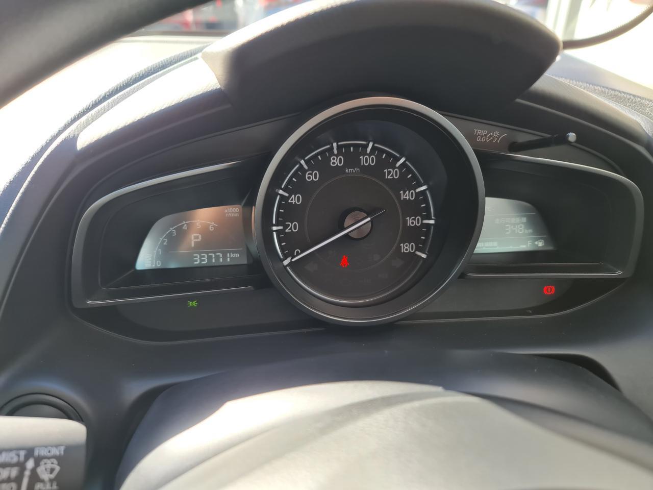 https://cache.vooxee.com/adverts/01/64/0164dadgjok49zinea9jtcyi.jpg