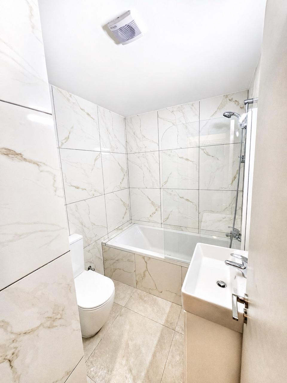 https://cache.vooxee.com/adverts/01/8a/018ahdl33nd59exj79t2z7wf.jpg