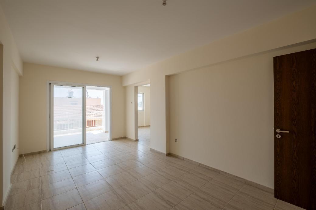 https://cache.vooxee.com/adverts/01/en/01enjo06zvtuumdq0rav66xe.jpg