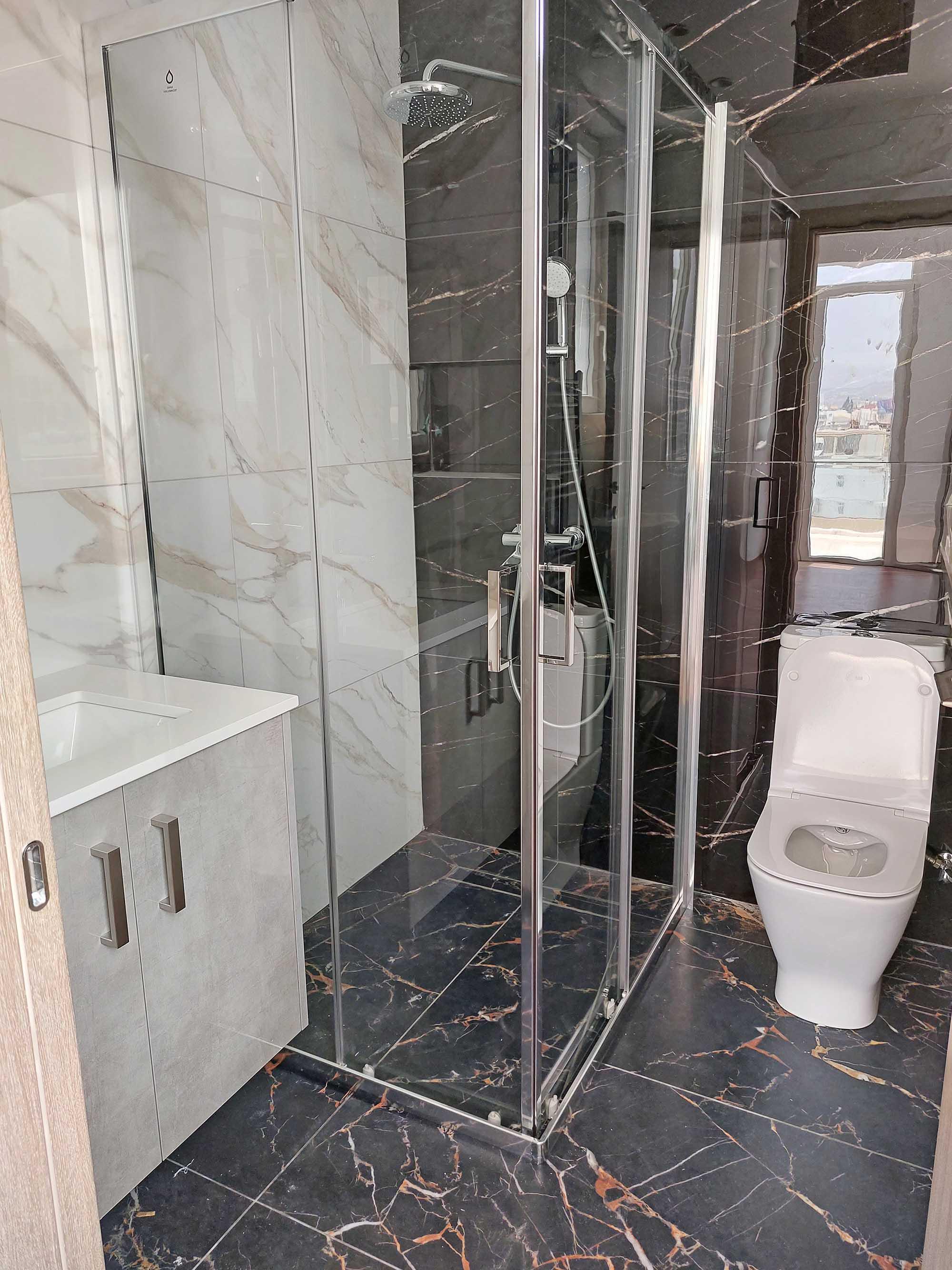 https://cache.vooxee.com/adverts/01/fs/01fs48q27h2qwvvhptyd8xu0.jpg