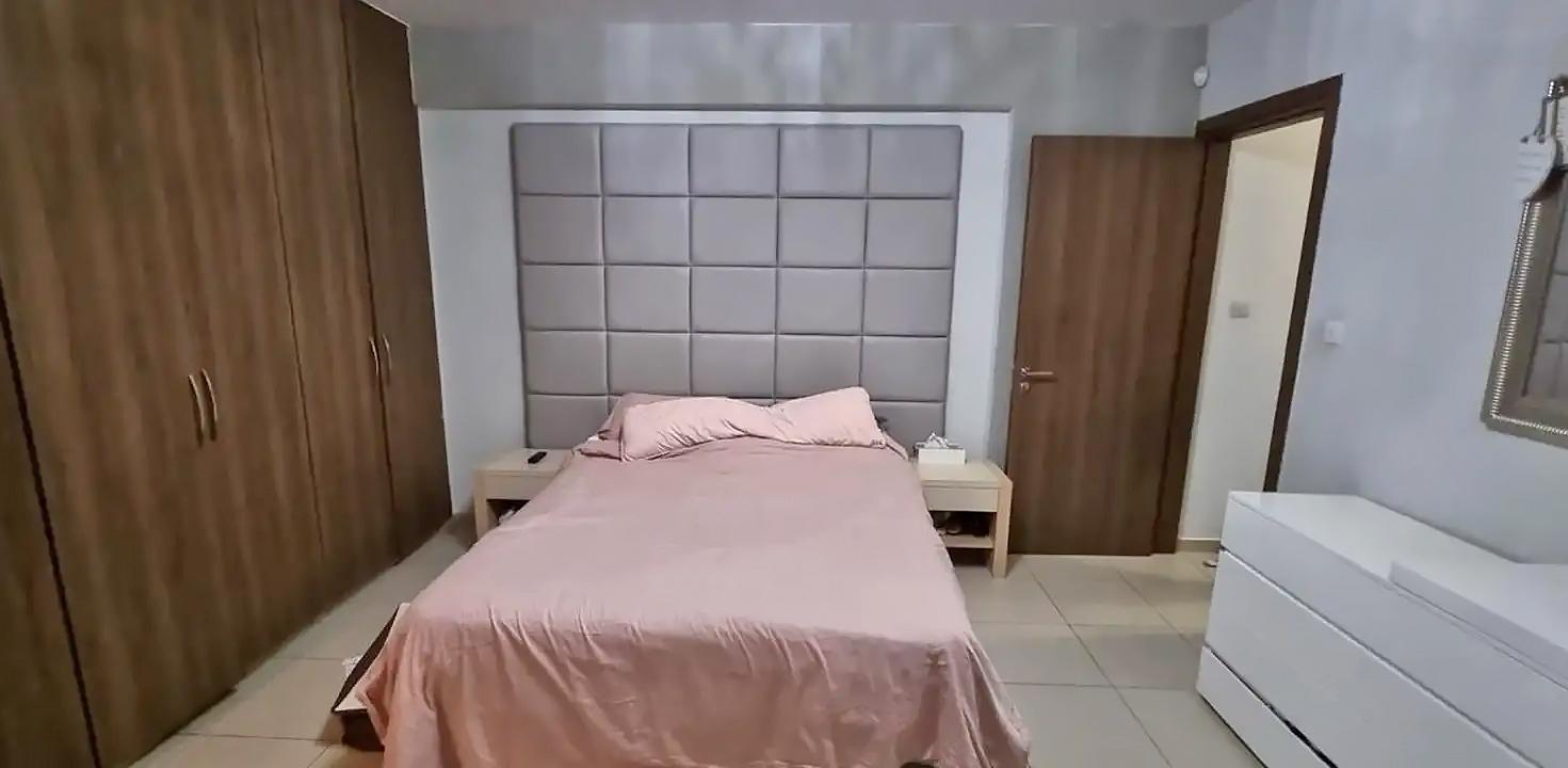 https://cache.vooxee.com/adverts/01/fv/01fvyaaxan62am3zeo8t4f9y.jpg