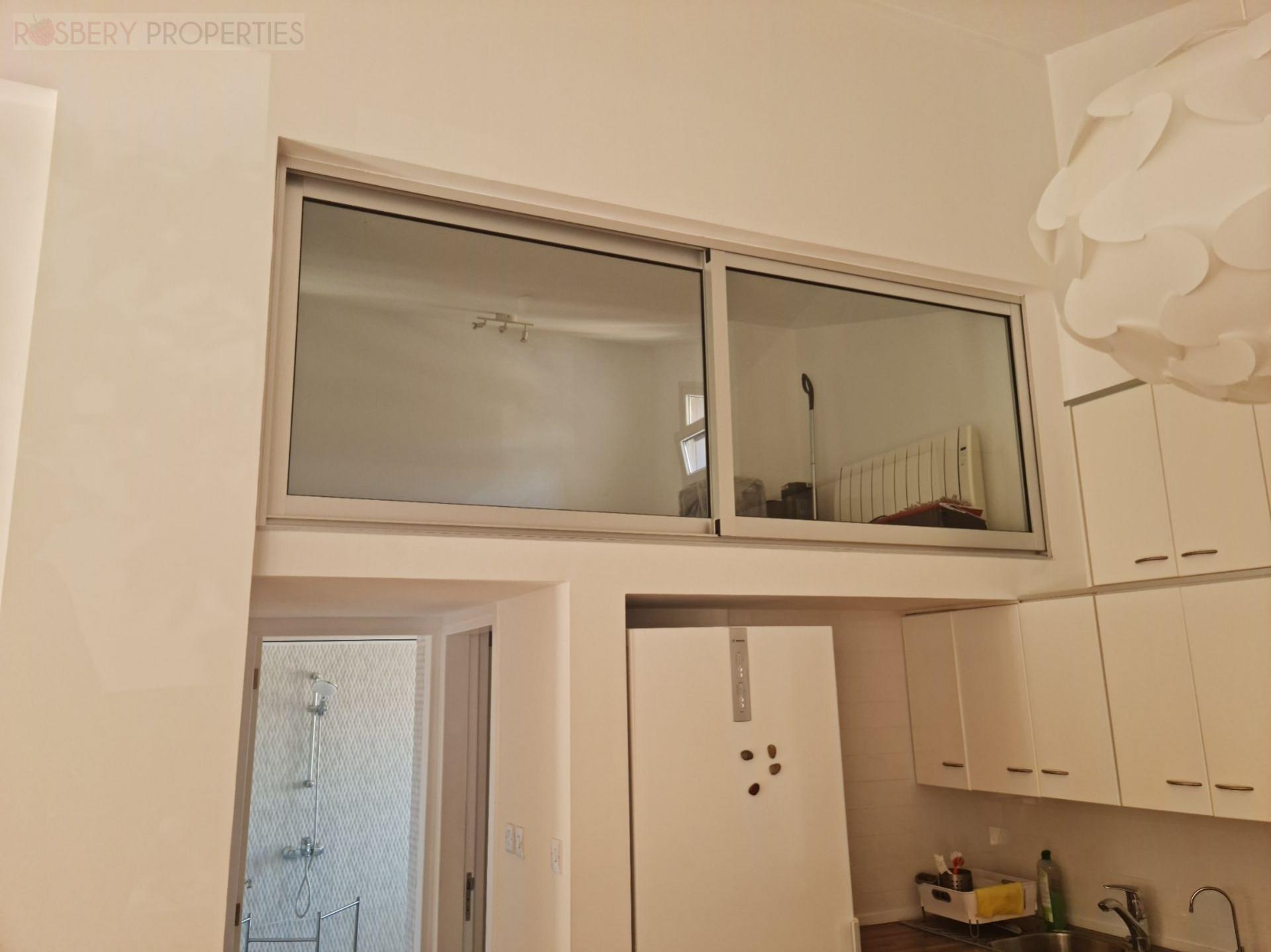 https://cache.vooxee.com/adverts/01/mr/01mrjplbmsnvipa3qvrgpoxs.jpg