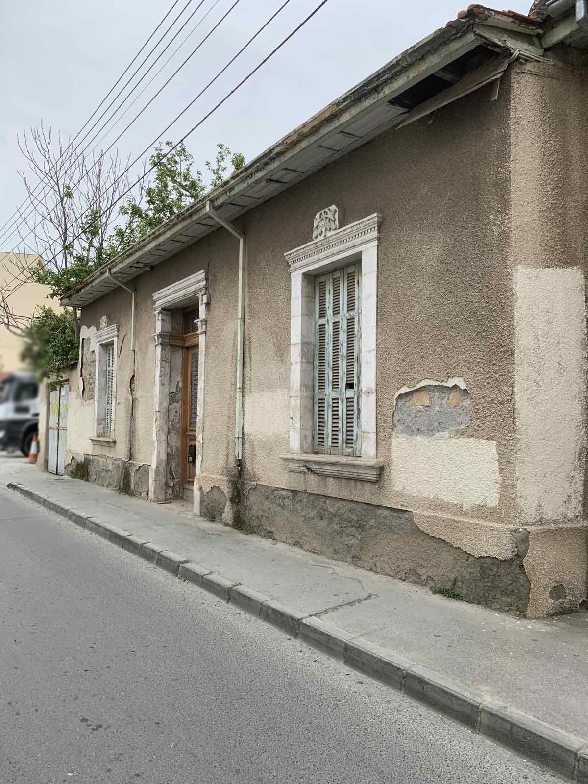 https://cache.vooxee.com/adverts/01/n3/01n3gneu4erhr4l8600iy63c.jpg