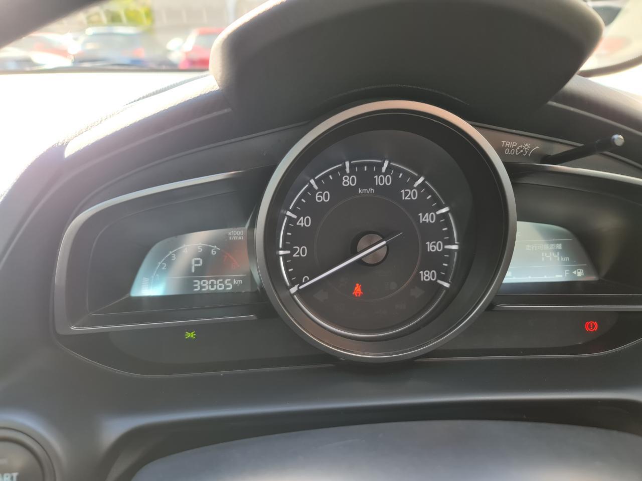 https://cache.vooxee.com/adverts/01/pi/01piq27viogub8s67hynslh8.jpg