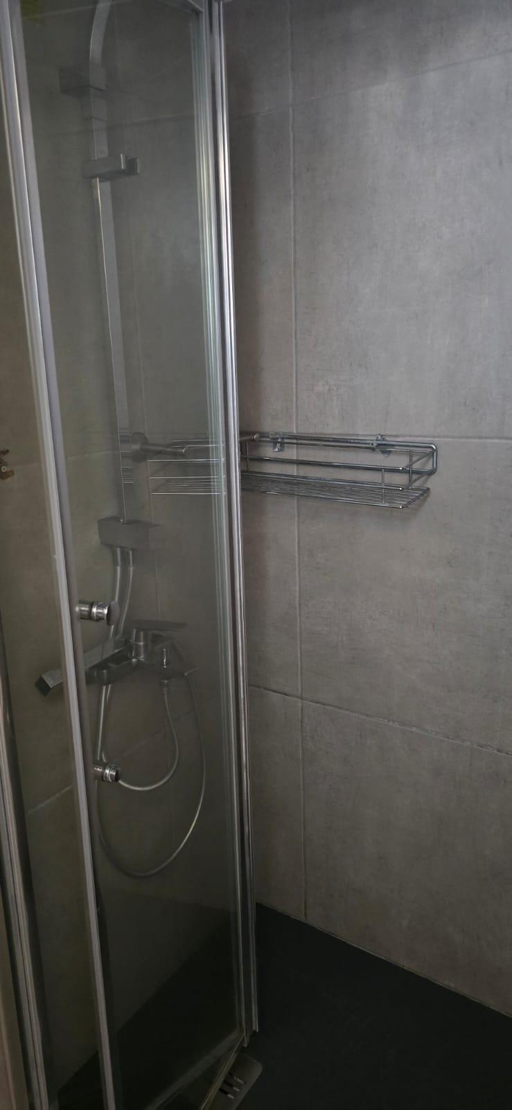 https://cache.vooxee.com/adverts/01/9k/019kggum47yd82uw2ou3tpgn.jpg
