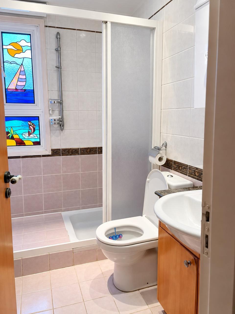 https://cache.vooxee.com/adverts/01/ra/01ra4u5p0a0haanaclrn3x3x.jpg