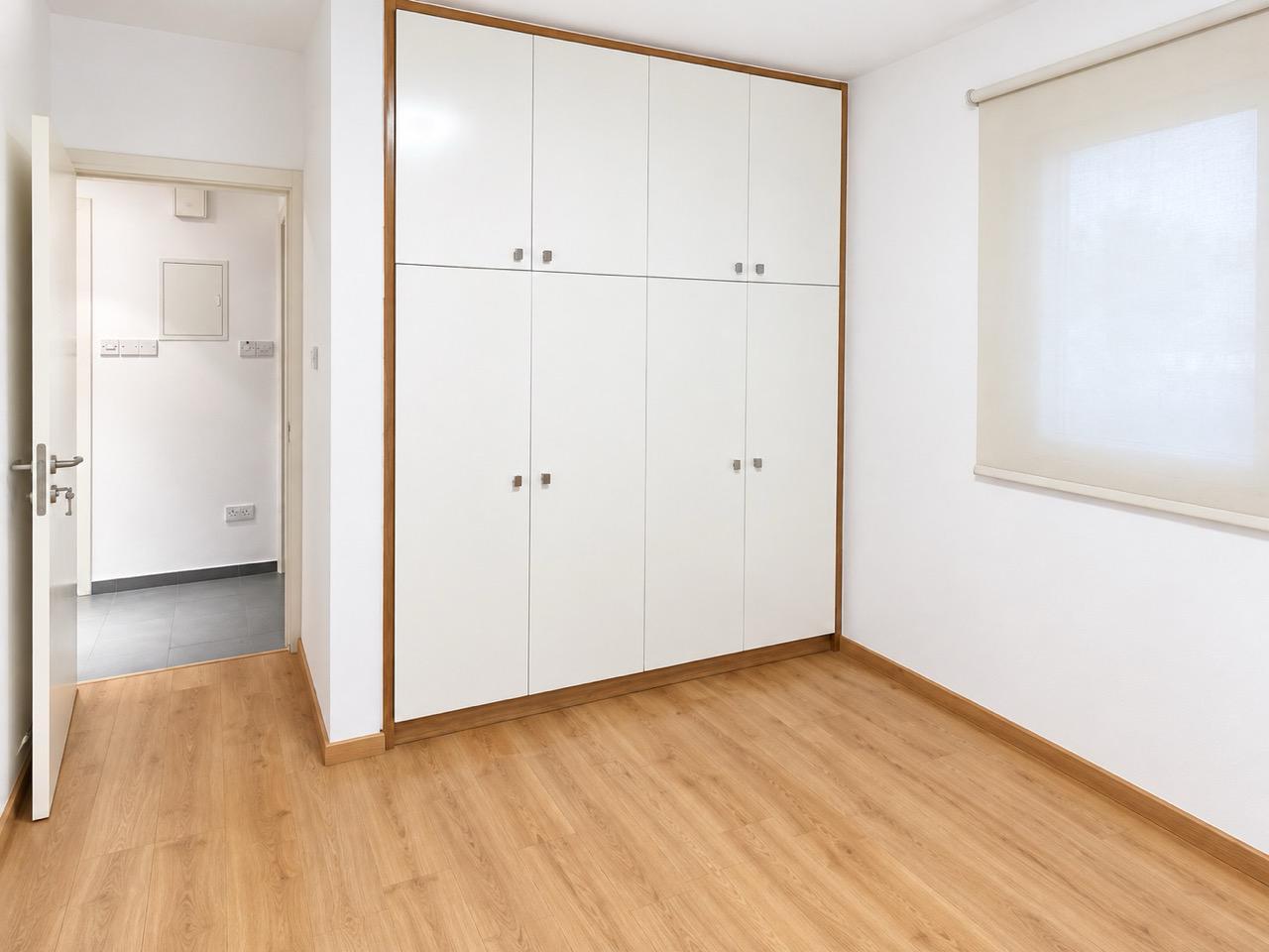 https://cache.vooxee.com/adverts/01/rx/01rx94e8mhncmwas4hlf7m2n.jpg
